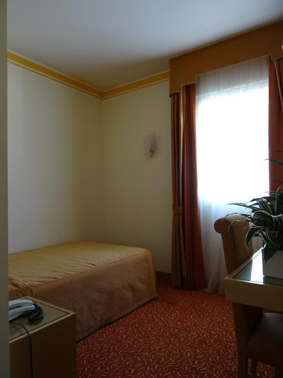 Hotel Roma Cividale del Friuli الغرفة الصورة