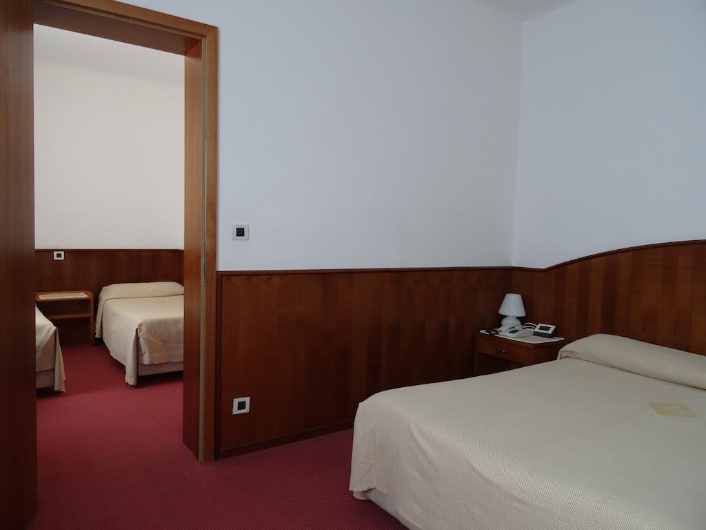 Hotel Roma Cividale del Friuli الغرفة الصورة